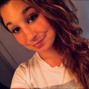 Meet your Posher, Allie